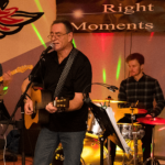 Band "Right Moments"